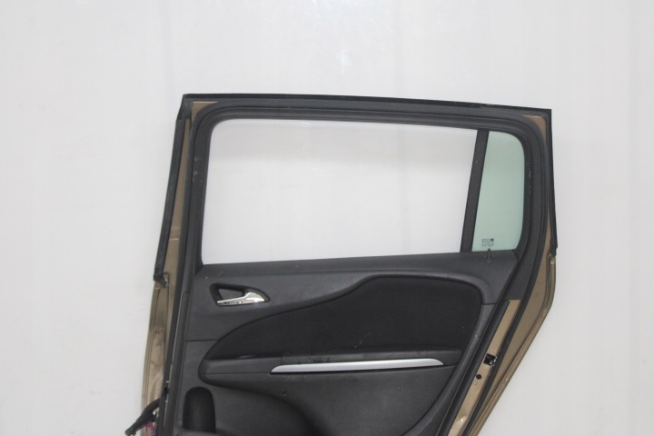 фото №13, Дверь правая задние правое зад opel zafira c 2012r- z41e - код краски