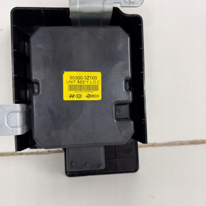 фото №6, Модуль блок управления  assy hyundai i40 oem номер оригинал 953003z100