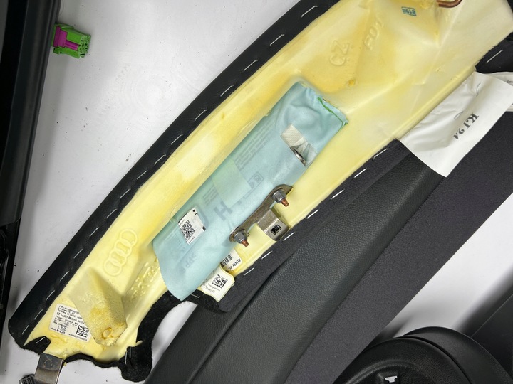 фото №9, Audi a4 b9 8w9 универсал avant салон кожаные сиденья диван комплект демонтаж