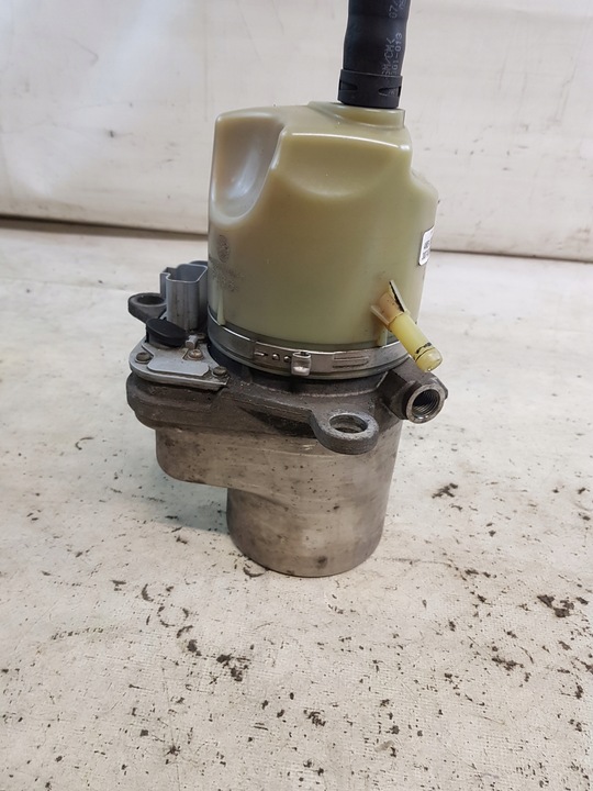 фото №9, Volvo v50 1.8b насос усилителя 4n513k514ds + бачок 4n513531dc