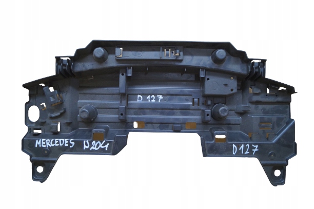 фото №1, Пластик крышки зад mercedes w204 a2045452240