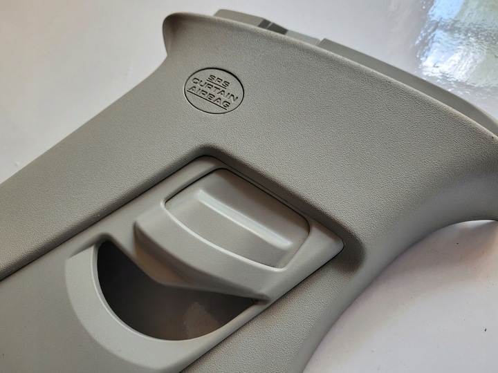 фото №9, Toyota sienna xl30 iii 2015 ліва сторона обшивка стійок