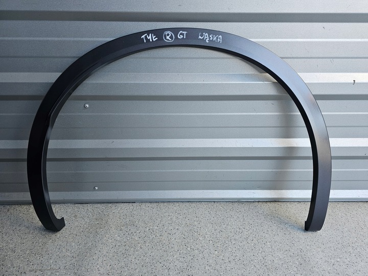 фото №1, Maserati grecale gt планка крила зад права