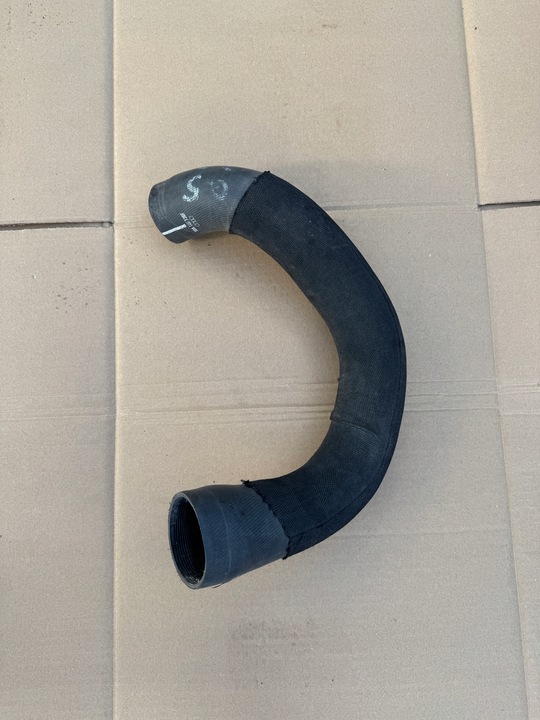 фото №1, Audi q5 80a шланг интеркулер 80a145738f