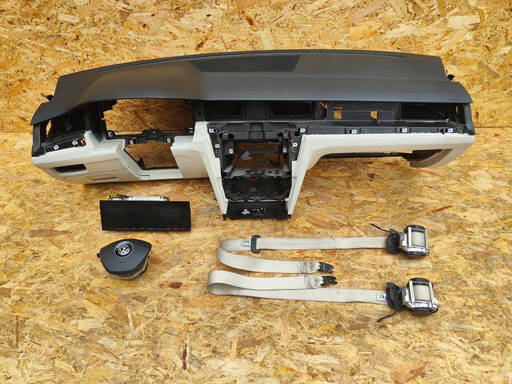 фото №1, Консоль панель подушка безопасности ремни vw passat b8 оригинал !