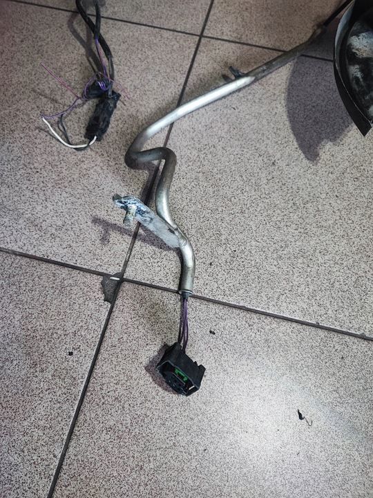 фото №3, Ступиця поворотна опора лівий зад audi a6 c5 s6 4.2 v8