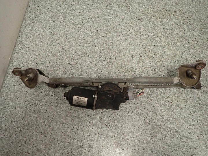 фото №6, Toyota avensis t25 02-08 механизм моторчик дворник передних