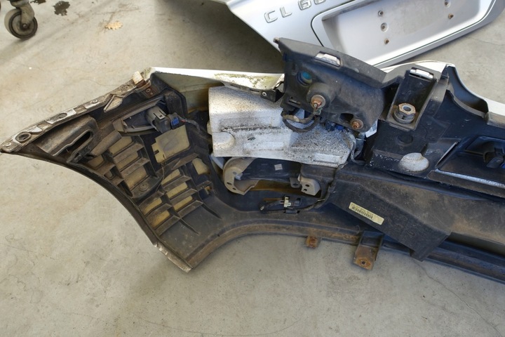 фото №9, Mercedes w251 бампер перед переднє 775 pdc r-klasa