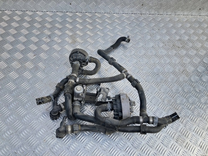 фото №5, Насос води шланг труба води vw id.3