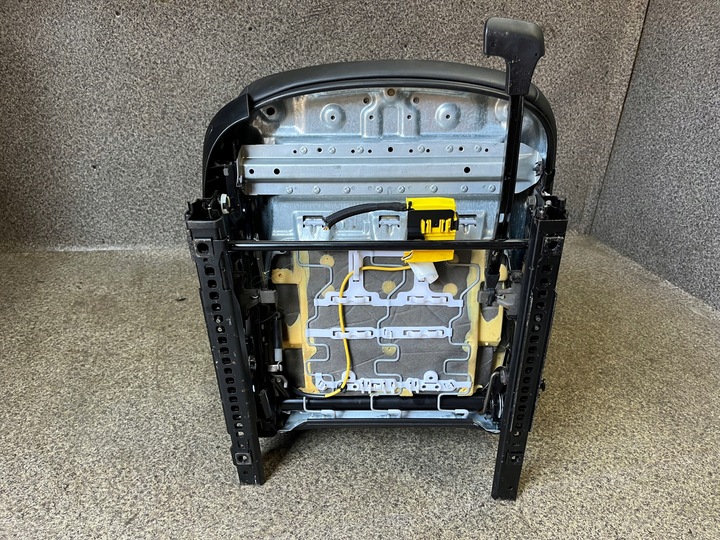 фото №7, Сиденье пассажира правые перед переднее кожа чёрная bmw x1 e84