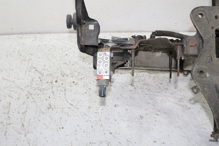 фото №10, Mercedes e класс w211 усилитель лобовое pas переднее