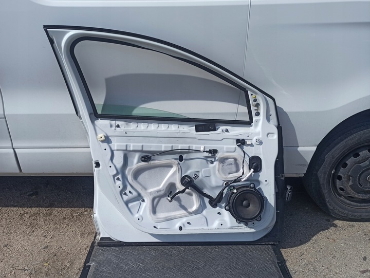 фото №14, Дверь левый перед комплектные renault megane iv универсал hb ov369 18r