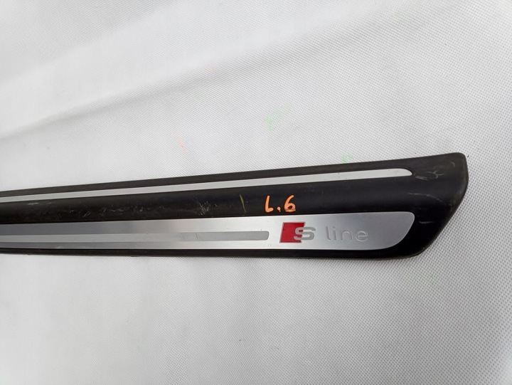 фото №2, Audi q3 8u рестайлинг планка пороговая s-line 8u0853373b