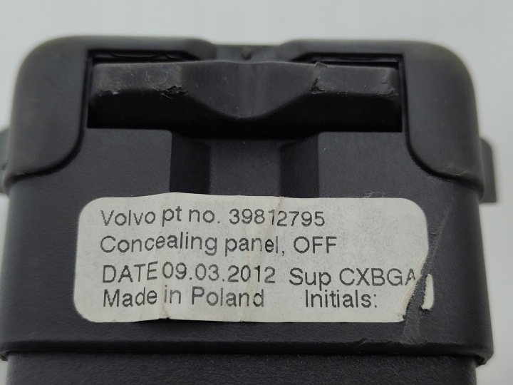 фото №8, Volvo v60 ролета багажника 39812795 оригінал 10-18