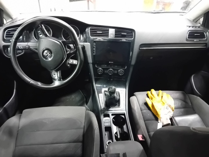 фото №9, Volkswagen golf vii aua 2012 - present zwolnienie задней крышки cpta