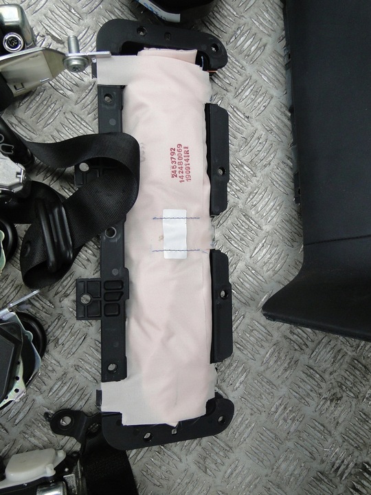 фото №11, Панель консоль шкіра подушка безпеки ремені mercedes gls w166 x166 usa 2017 a1666800487