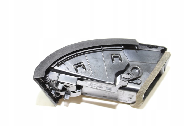 фото №4, Bmw e87 решётка воздуховод правая