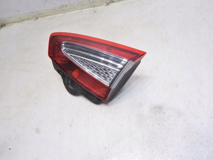 фото №8, Лампа права задня зад кришки mondeo mk4 рестайлінг універсал