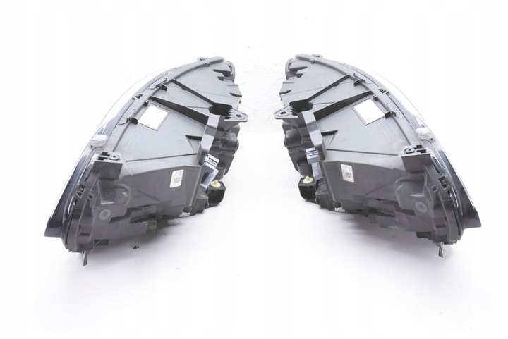 фото №6, Volvo v90 ii лампа левая правая перед полный led mid rhd uk.