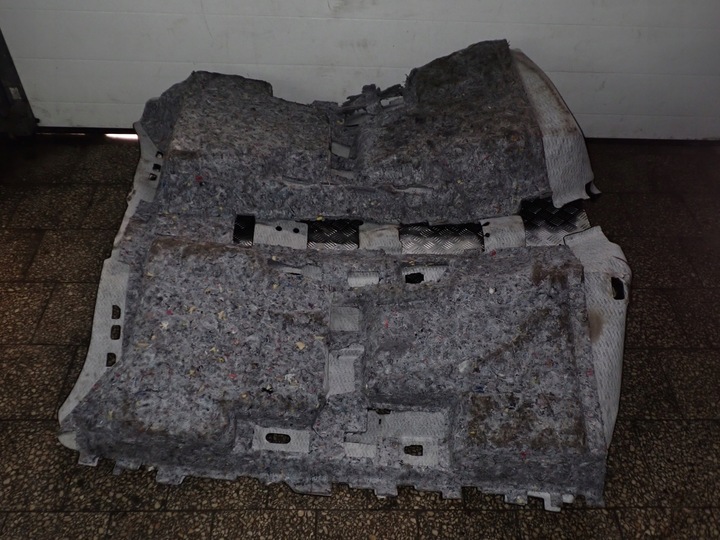 фото №7, Підлога оббивка килим vw passat b7 2.0 tdi sedan dsg 3ab863367b 10232
