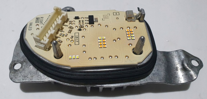 фото №1, Audi a1 2 ii модуль led drl денні поворотник поворот праві 90145443 оригінальний номер