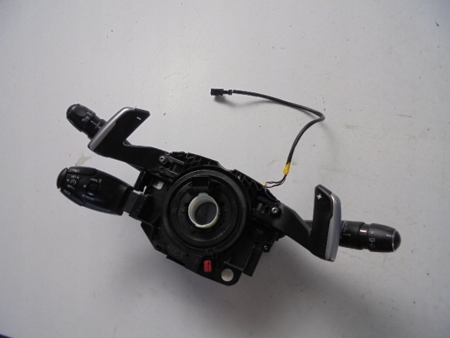 фото №1, Перемикач комбінований пелюстки peugeot 2008 ii 19-