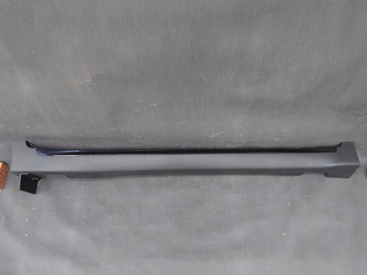 фото №1, Kia sportage iv gt line 18- планка пороговая правая