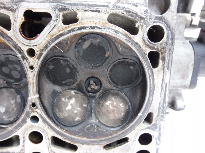 фото №11, Головка циліндрів audi a4 b6 a6 c5 2.0 20v alt