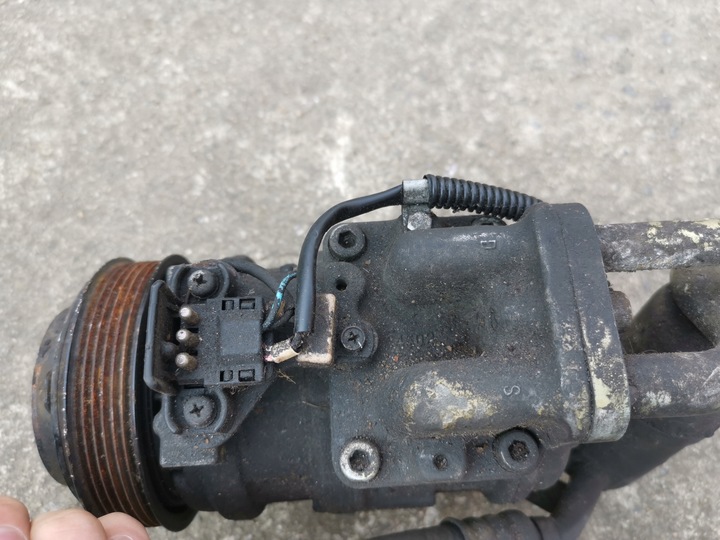 фото №8, Компрессор кондиционера компрессор mercedes w124 0002340111 r134a 0002300511
