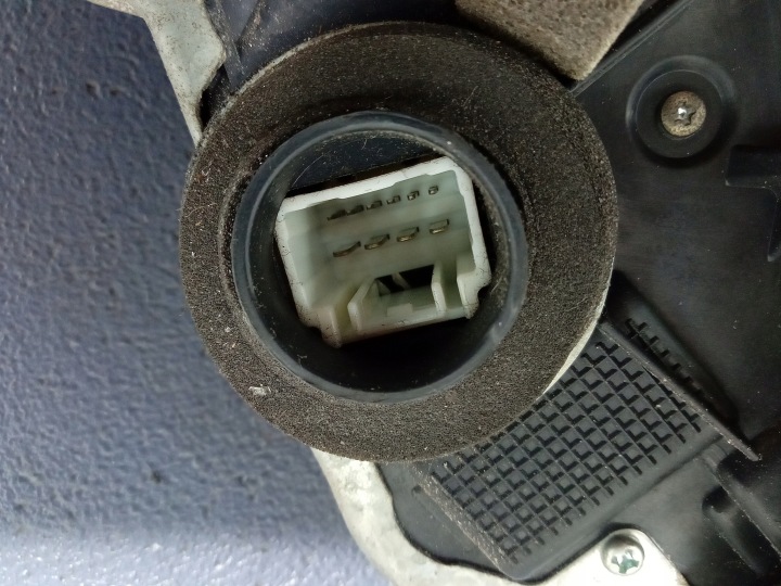 фото №5, Lexus is ii xe20 замок дверь перед правое a046693
