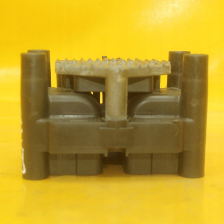 фото №9, Катушка зажигания vw polo v 6r 032905106e 1.2 tsi cbz audi seat skoda