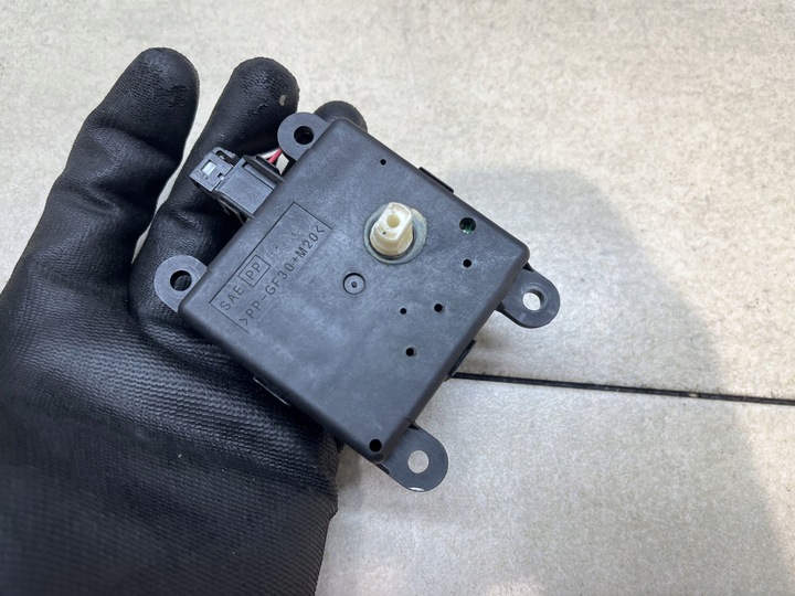 фото №8, Двигунчик нагрівача laguna iii 2.0 dci 52410599 a24843a8400001