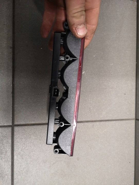 фото №2, Третє світло сплав audi a8 d2 8d5945097a