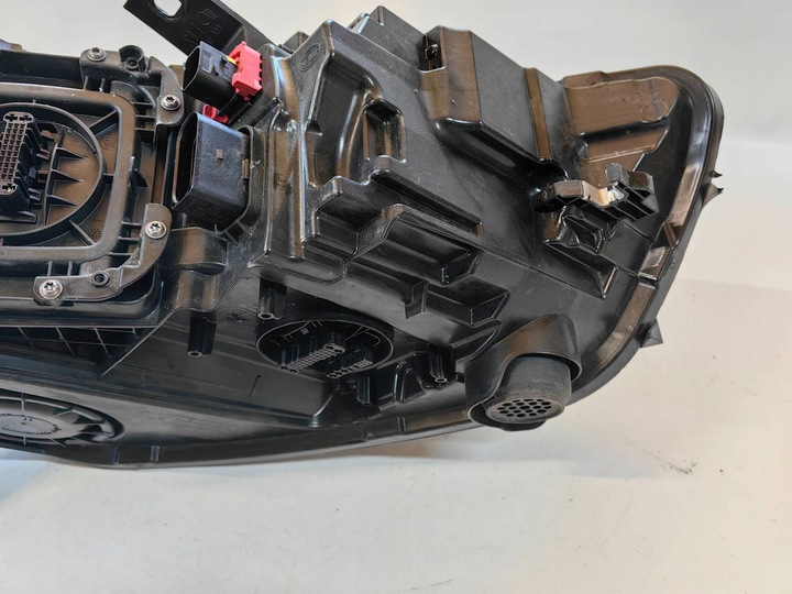 фото №9, Audi a6 4g c7 рестайлинг matrix - лампа полный led левая рекомендую