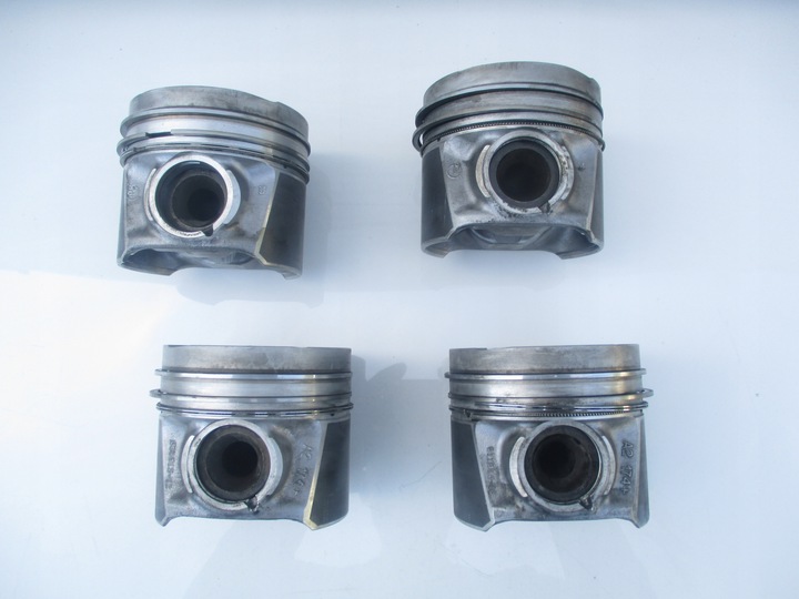 фото №1, Поршень mercedes a-klasa w176 w246 cla c117 w117 gla x156 w156 1.8 cdi 651