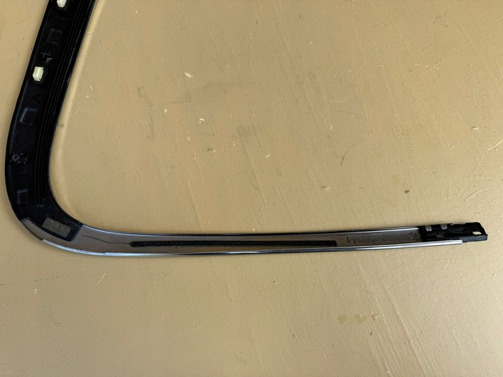 фото №9, Kia sportage iv 4 15-21r планка дверь правая задняя рамка стёкла 83862-d9001