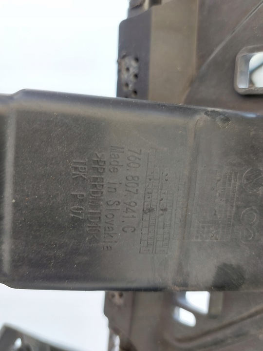 фото №7, Vw touareg iii r-line бампер перед 760807221 f