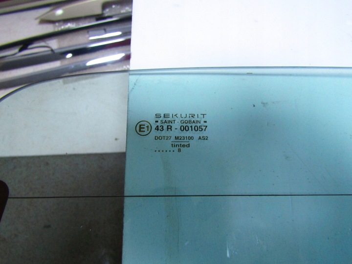 фото №2, Скло зад кришки ford transit iv 98