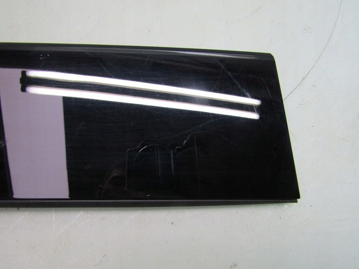 фото №4, Mazda mx-30 21r планка дверь левая задняя левый зад левых задних dn4f50m41