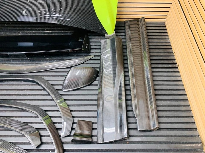 фото №5, Lamborghini urus перформанте капот підкрилок планки карбон набір