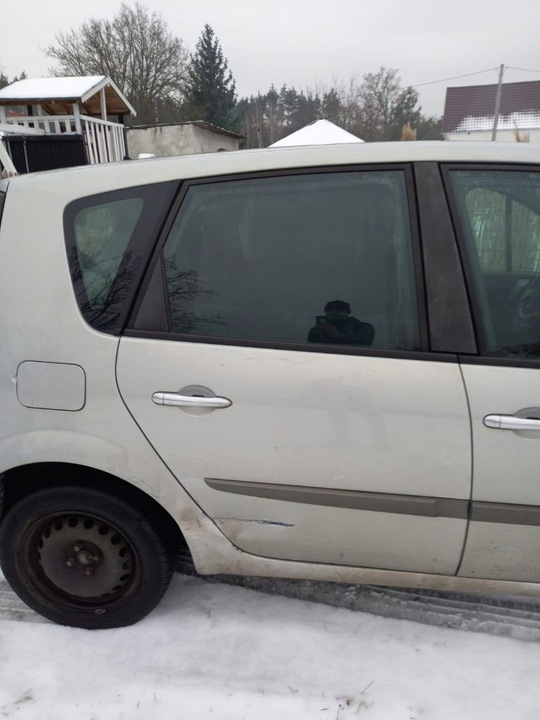 фото №9, Двері передні перед праві renault scenic megane ii 2005 mv632 європа