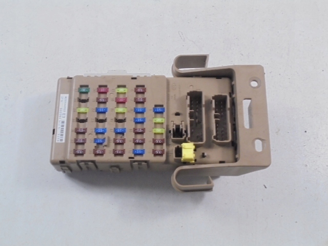 фото №8, Subaru outback iv br 2,0d рестайлінг коробка запобіжників 5d 82201aj010