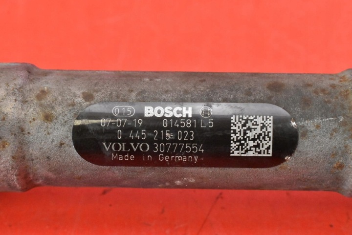 фото №6, Паливна рейка  30777554 0445215023 volvo s70 v70 iii 2.4 d5 185 km 00-05