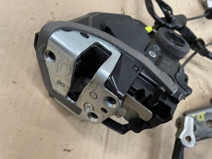 фото №6, Замок ручка трос петли дверь левый зад subaru forester 4 iv sj 12-18r