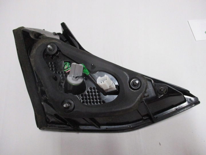 фото №6, Лампа лампи зад hyundai ioniq led w кришка багажника 92403-g2200 92404-g2200