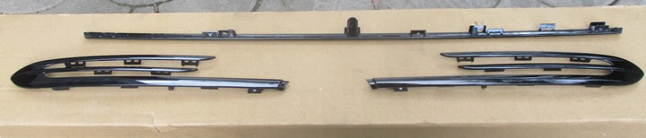 фото №1, Eqc 243 чёрная планка бампер зад a2438855201 a2438854801 a2438854701 orypń