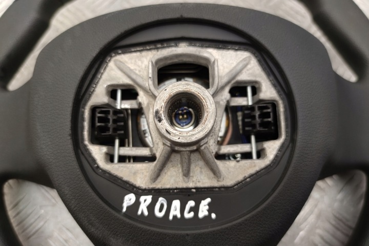 фото №8, Руль toyota proace микроавтобус / пассажир mpy_ 98285992zd 1.5l дизель