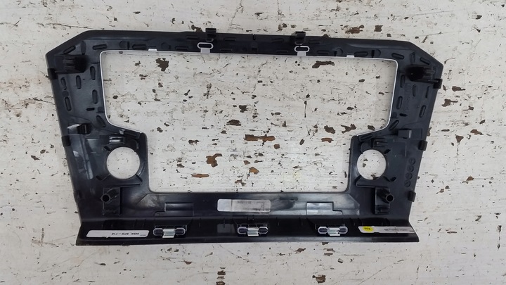 фото №5, Dekor рамка кондиционера радио vw passat b8