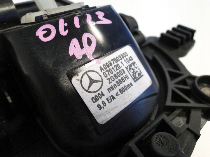 фото №9, Mercedes cls 257 w257 механізм ручка кришки