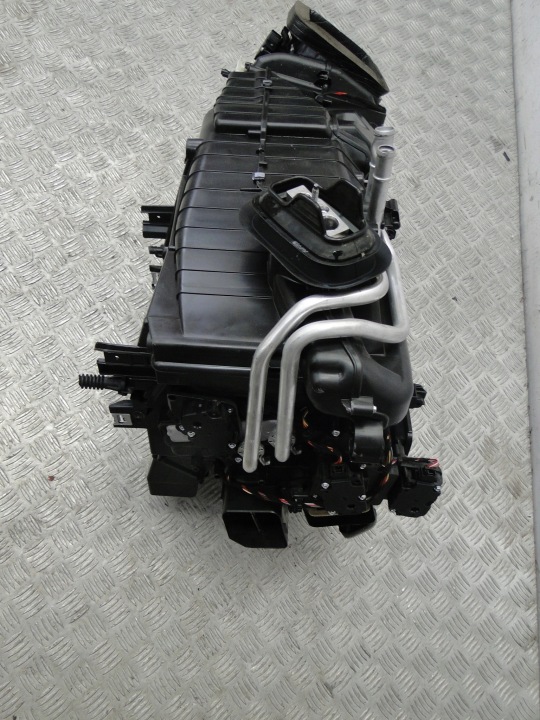 фото №9, Audi q5 80b 80a отопитель 80b816005 4m1820021c mahle